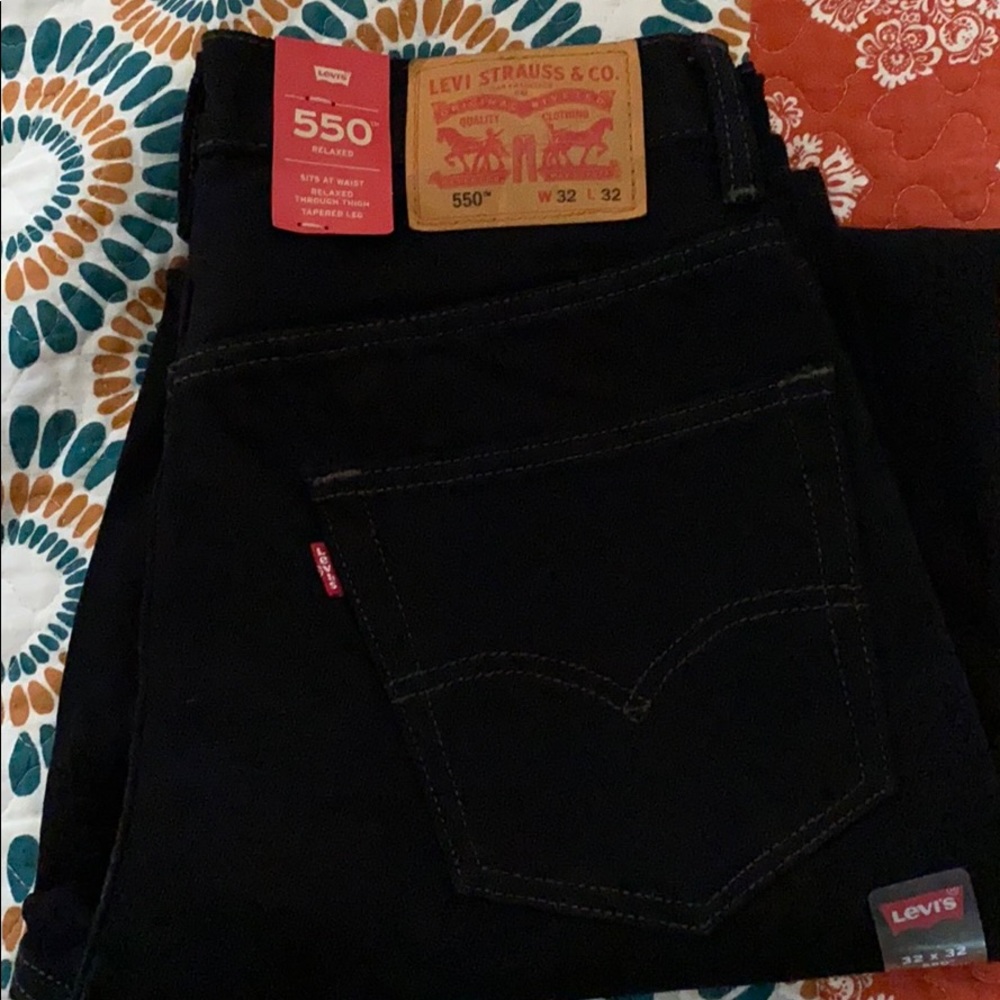 NWT Levi’s 550 32 32 Black Jeans